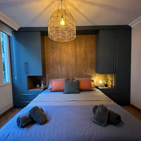 No:6 Luxury Comfort Art House